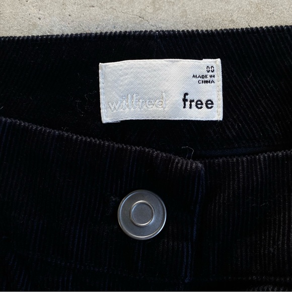 Aritzia Wilfred Free Karmen corduroy A line button up mini skirt - Picture 2 of 2